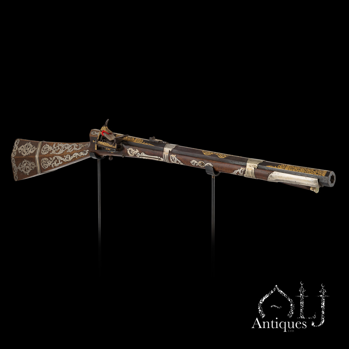 Rare Ottoman Miquelet-Lock Carbine (Short Tüfek) with Raised Gold Damascened Steel and Silver-Inlaid Stock Ottoman Empire, Balkan Provinces, circa 1800