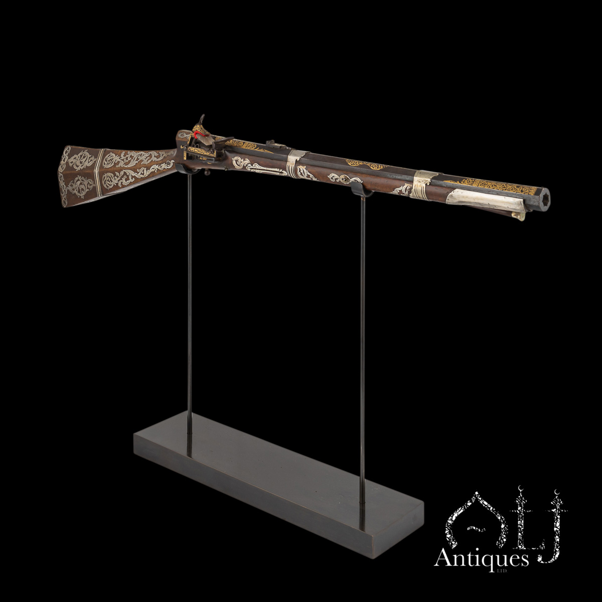 Rare Ottoman Miquelet-Lock Carbine (Short Tüfek) with Raised Gold Damascened Steel and Silver-Inlaid Stock Ottoman Empire, Balkan Provinces, circa 1800 - Image 4