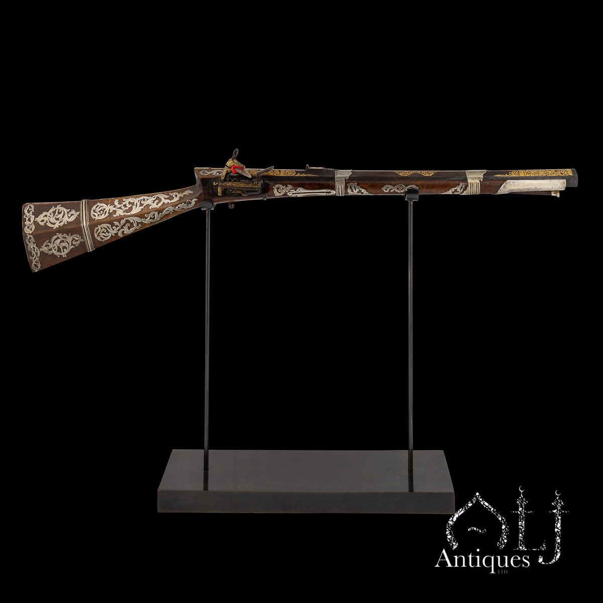 Rare Ottoman Miquelet-Lock Carbine (Short Tüfek) with Raised Gold Damascened Steel and Silver-Inlaid Stock Ottoman Empire, Balkan Provinces, circa 1800 - Image 2