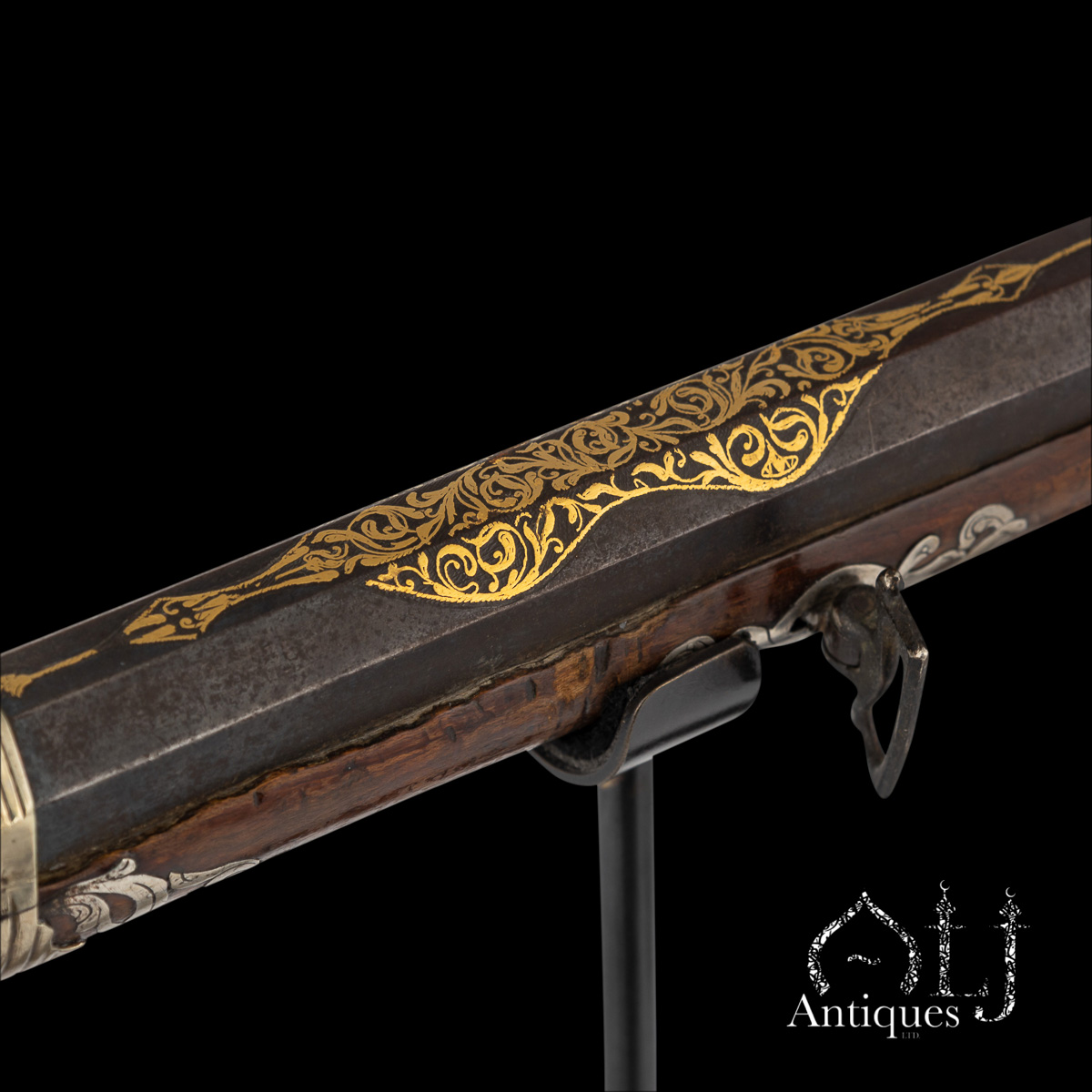 Rare Ottoman Miquelet-Lock Carbine (Short Tüfek) with Raised Gold Damascened Steel and Silver-Inlaid Stock Ottoman Empire, Balkan Provinces, circa 1800 - Image 10