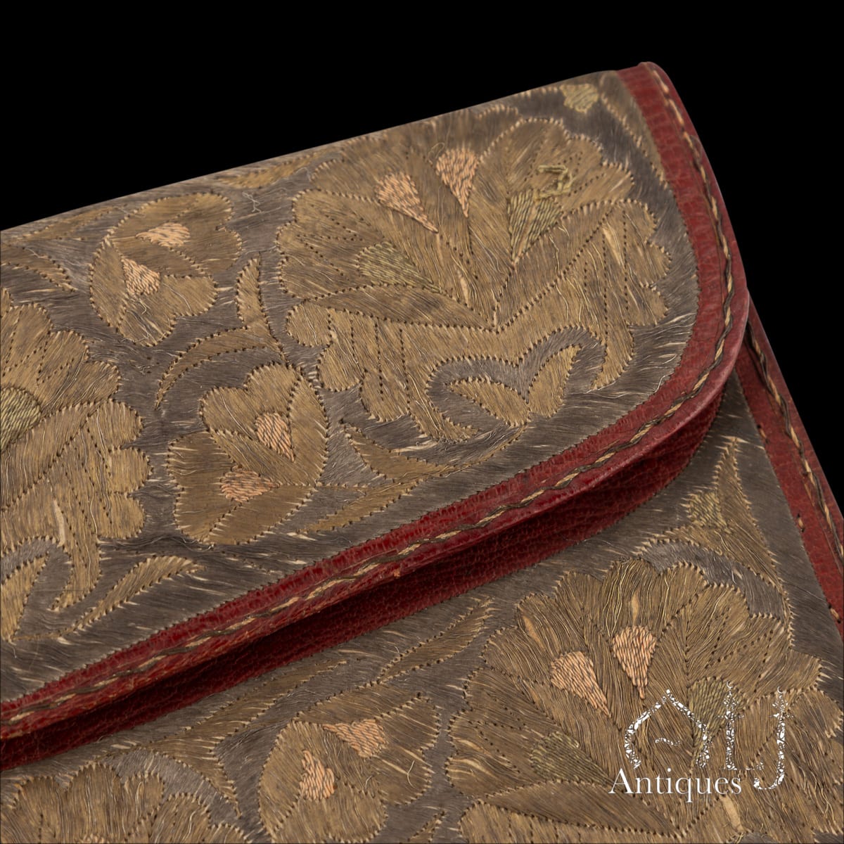 An Exceptional Ottoman Gold, Silver and Polychrome Silk Embroidered Morocco Leather Letter and Document Wallet (Brieftasche), Inscribed "Constantinople 1742" and "Thomas Hewett" Constantinople (Istanbul), Ottoman Empire, Dated 1742 - Image 14