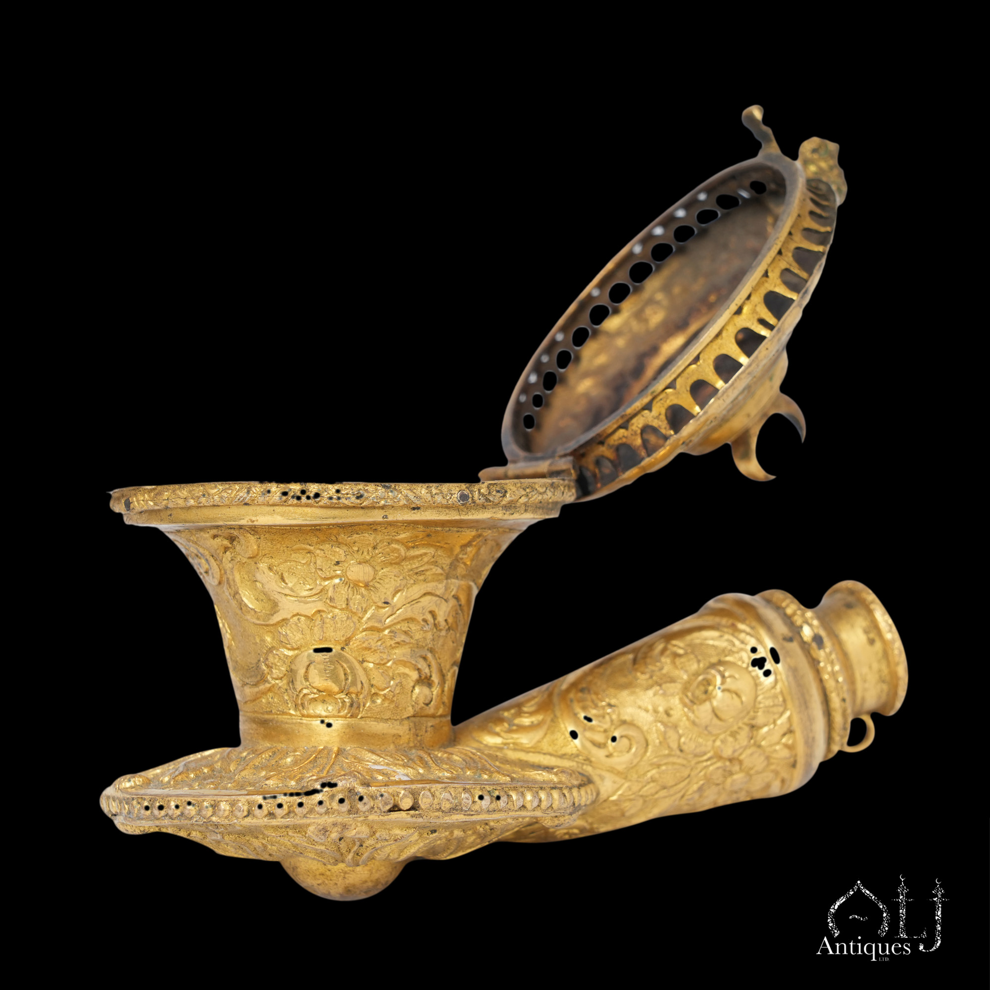An Ottoman Çubuk Long Smoking Pipe with Tombak Bowl Bone, Horn and Mother-of-Pearl Inlaid Shaft with Brass Micro-Mosaic Decoration, Probably Istanbul, Late 18th – Early 19th Century. - Image 14