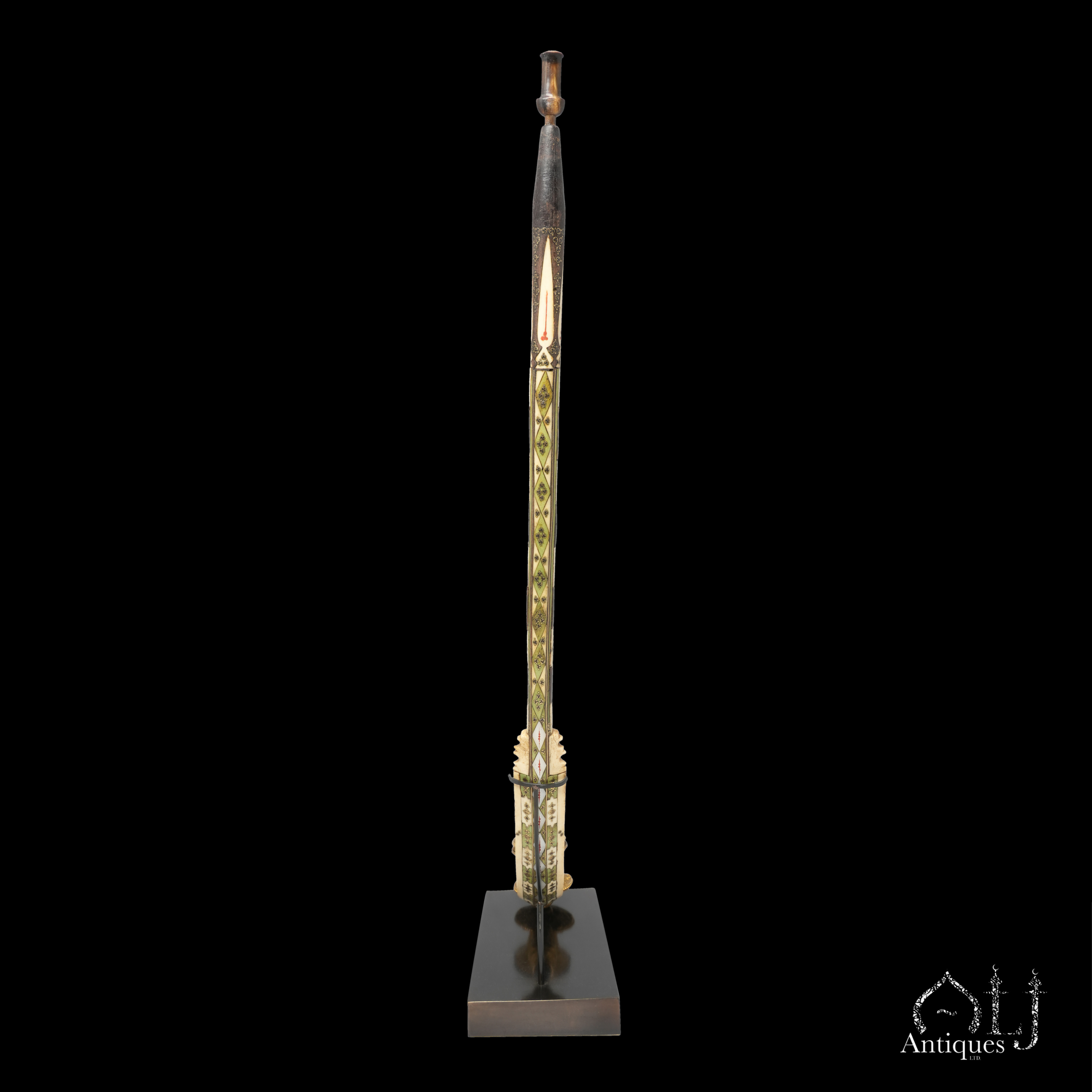 An Ottoman Çubuk Long Smoking Pipe with Tombak Bowl Bone, Horn and Mother-of-Pearl Inlaid Shaft with Brass Micro-Mosaic Decoration, Probably Istanbul, Late 18th – Early 19th Century. - Image 8