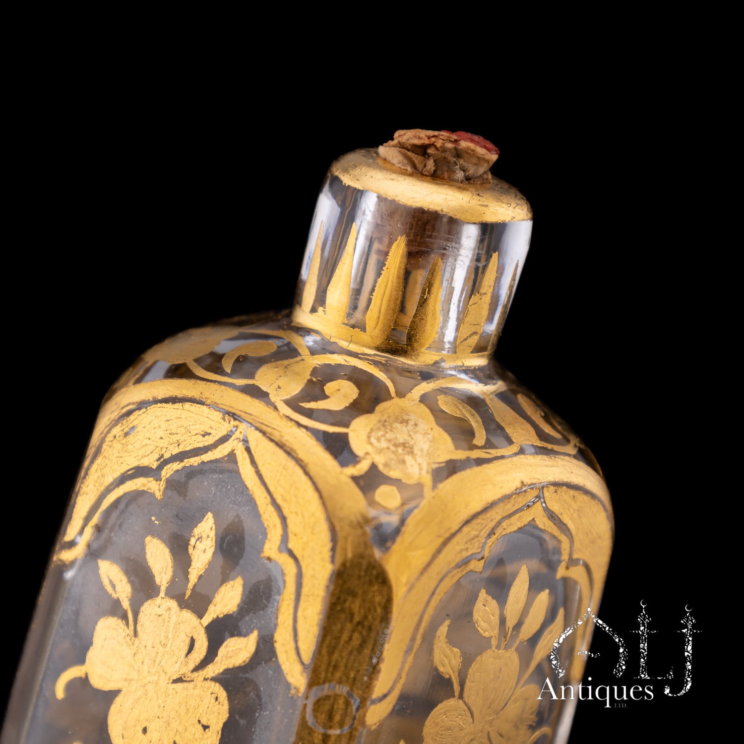 An Exceptional, Extremely Rare and Apparently Unique Deccani Courtly Painted and Lacquered Perfume, Scent or Cosmetic Casket, Lavishly Decorated in Gold with Miniature Paintings beneath Glass and Mica and Containing Six Fitted Gilt-Decorated Glass Scent Bottles, Probably Hyderabad, Deccan, India, circa 1780–1795 - Image 11