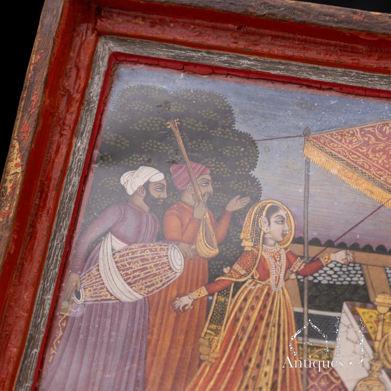 An Exceptional, Extremely Rare and Apparently Unique Deccani Courtly Painted and Lacquered Perfume, Scent or Cosmetic Casket, Lavishly Decorated in Gold with Miniature Paintings beneath Glass and Mica and Containing Six Fitted Gilt-Decorated Glass Scent Bottles, Probably Hyderabad, Deccan, India, circa 1780–1795 - Image 26